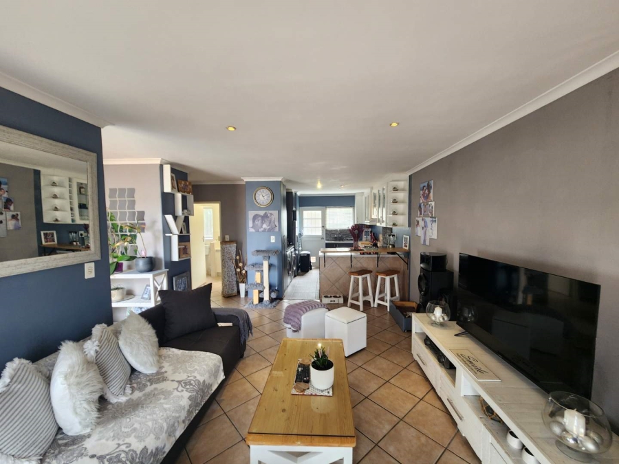 2 Bedroom Property for Sale in Edgemead Western Cape